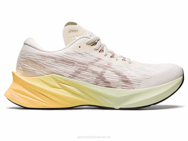 novablast 3 crème/fauve Asics L6N0K2870