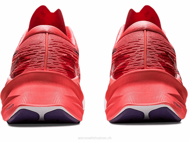 novablast 3 papaye/violet poussiéreux Asics L6N0K2416
