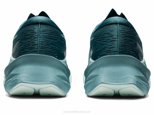 novablast 3 pin brumeux/bleu fumée Asics L6N0K2884