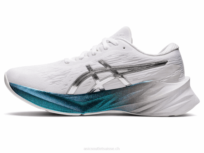 novablast 3 platine blanc/argent pur Asics L6N0K2897