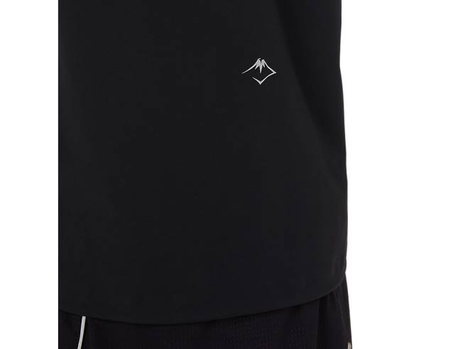 veste imperméable fujitrail femme performance noir Asics L6N0K3482