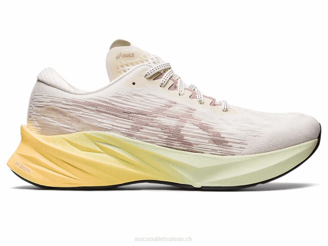 novablast 3 crème/fauve Asics L6N0K376