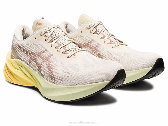 novablast 3 crème/fauve Asics L6N0K376