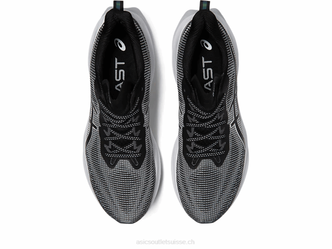 novablast 3 le noir blanc Asics L6N0K204