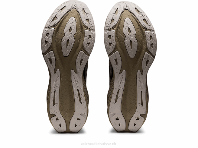 novablast 3 noir/vison Asics L6N0K1010