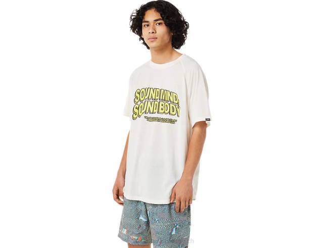 haut à manches courtes avec poche crème Asics L6N0K1405